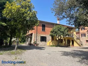 Trasimeno Holiday Home - Image 1