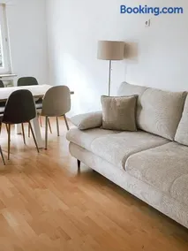 DoreyHome HN1 - Stilvolles Apartment zentral in Heilbronn - 7 Personen - WLAN - Image 1