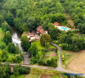 Villa confortable à Milhars avec piscine privée - Image 1