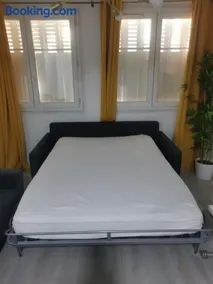 Superbe appartement Montpellier 8 personnes 2 chambres 2 salles de bain Wifi Netflix et parking gratuit - Image 2