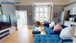 Stylish 2 Bed Apart In The Heart of North Norfolk - Image 2