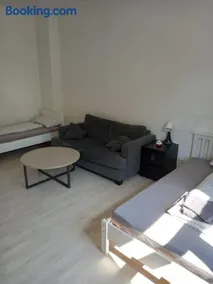 Apartmenthaus - Studio und große Wohnungen im Südwesten - Image 2