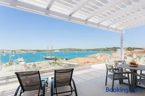 Marina View Apartments Porto Cheli - Image 2