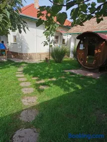 Zso-Zé Apartman - Image 2