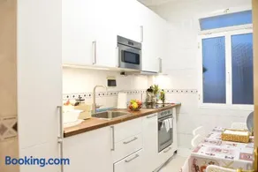 Apartamento en zona residencial cerca del Guggenheim - Image 4