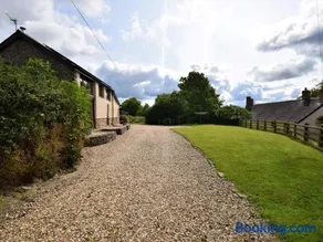 2 Bed in South Molton oc-88992 - Image 3