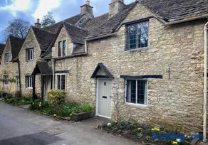 Baker's Cottage - Image 2