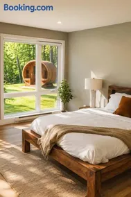Spa Pool & Sauna - Le Montagnard - Image 3