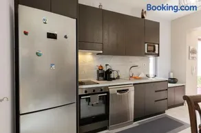 Valentina's Luxe Apartment - Image 1