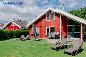 Ferienhaus Friese, direkt am See, mit hauseigenem Tretboot, hauseigener Sauna sowie Whirlpool, Kamin, eingezäuntes Grundstück, direkter nähe Kinderspieleparadies sowie Reit- und Ponyhof - Image 4