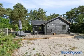 Modern Holiday Home Near Beach And Nature - Image 1