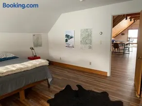 Charming barn loft - all amenities on 60 acre farm in the White Mountains of NH - Image 3