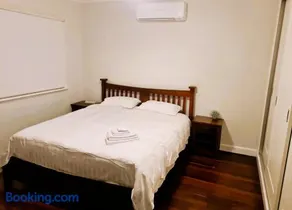 Jarrah Cottage - Image 5