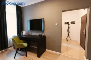 Resita Residence Hotel - Image 1