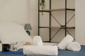 Agatha's central bright modern luxury apartment-2 - Image 1