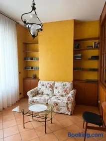 The City Gateway at Cozy Stay in Torino - Image 4