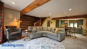 Kingfisher Cabin - Image 3