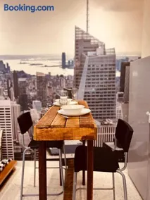The Brooklyn - Image 4