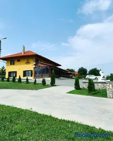 Pensiunea Cheile Apusenilor Cheile Turzii near Turda - Image 1