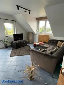 Zum schönen Ausblick - Image 1