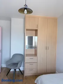 Twin room with private bathroom - Image 3