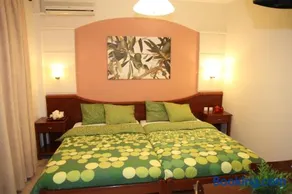 Vaya Apartments & Studios - Image 1
