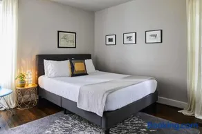 Modern, Pet-Friendly Retreat, Named Best BnB in Bham - Image 3