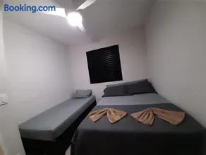 Apartamento Moderno com Ar-Condicionado - LA08 - Image 3