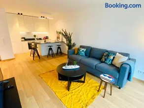 Exclusive 1 BR Retreat in Luxembourg - Image 1