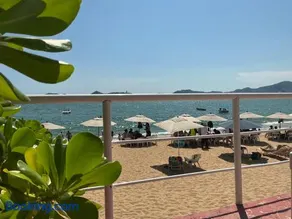Departamento en Costera a media cuadra de la Playa - Image 1