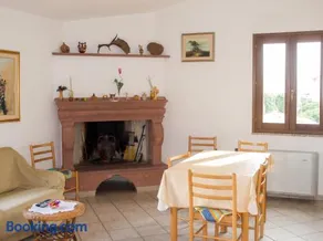 Charming apartment in Nughedu Santa Vittoria - 90 m² with fireplace - Image 1