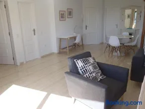 Clara's sun apt - Image 3