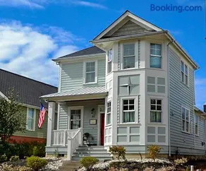 Compass Rose by Seabrook Hospitality - Image 2