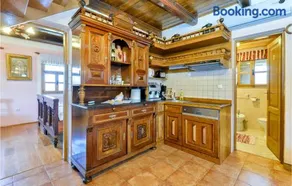3 Bedroom Cozy Home In Mala Ludina - Image 3