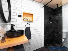 Pilgrim Blue, Derby - Two charming apartments in the heart of Derby - Image 5