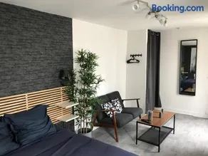 Les Appartements de St-Etienne - Image 1