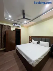 Oasis Hotels - Image 3