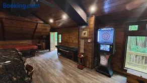 Bent Pine Lodge - Image 3