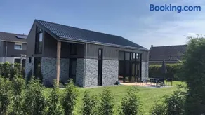 Moderne vrijstaande villa in Tzummarum - Image 1