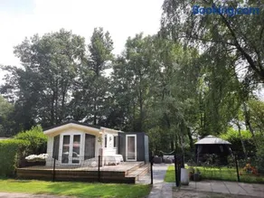 VakantieNoord, chalet 6p with veranda, located in Friesland, 5 stars camping on the lake - Image 2