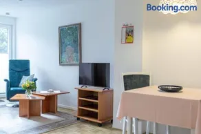 Parma 1-Zimmer-Apartment Pamir - Image 4