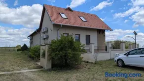 Alföldi Borok Háza - Image 2