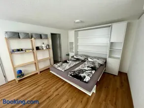 Gemütliches Studio mit Sitzplatz - Image 2