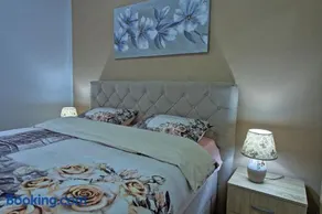 Holiday House Lana - Image 2