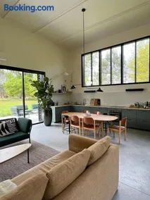 La Maison dans l'Airial, maison d'architecte en pleine nature - Image 2
