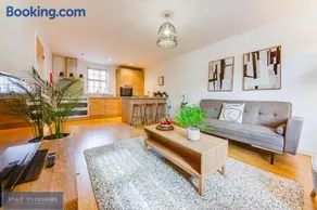 Stay Yorkshire Hamilton Mews Apartment - Image 3