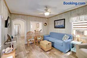 Millsboro Cottage with Deck and Indian River Bay Views - Image 4