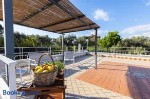 Estate4home - Villa Louise - Image 1