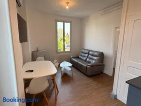 appartement centre ville gare et terrasse - Image 1