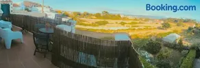 La Guardia - Image 4